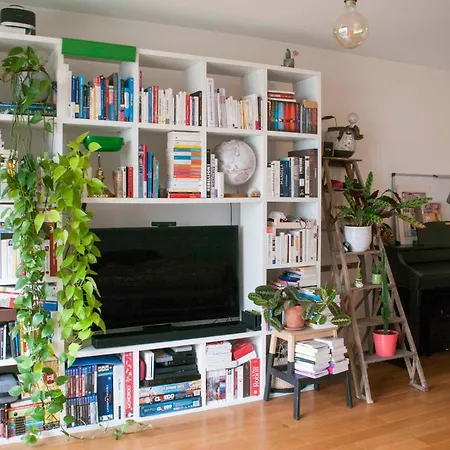 Lovely Spacious Bright Two-room Apt In Bastille * 巴黎